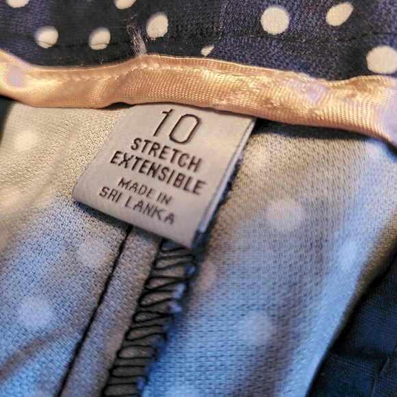 ✴️ Polka-Dot GAP Pants! - Picture 3 of 3